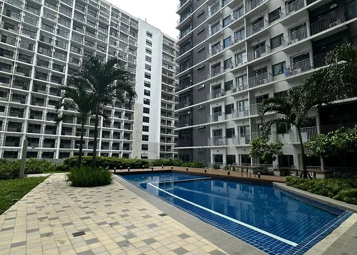 Hotel Mall Of Near Airport